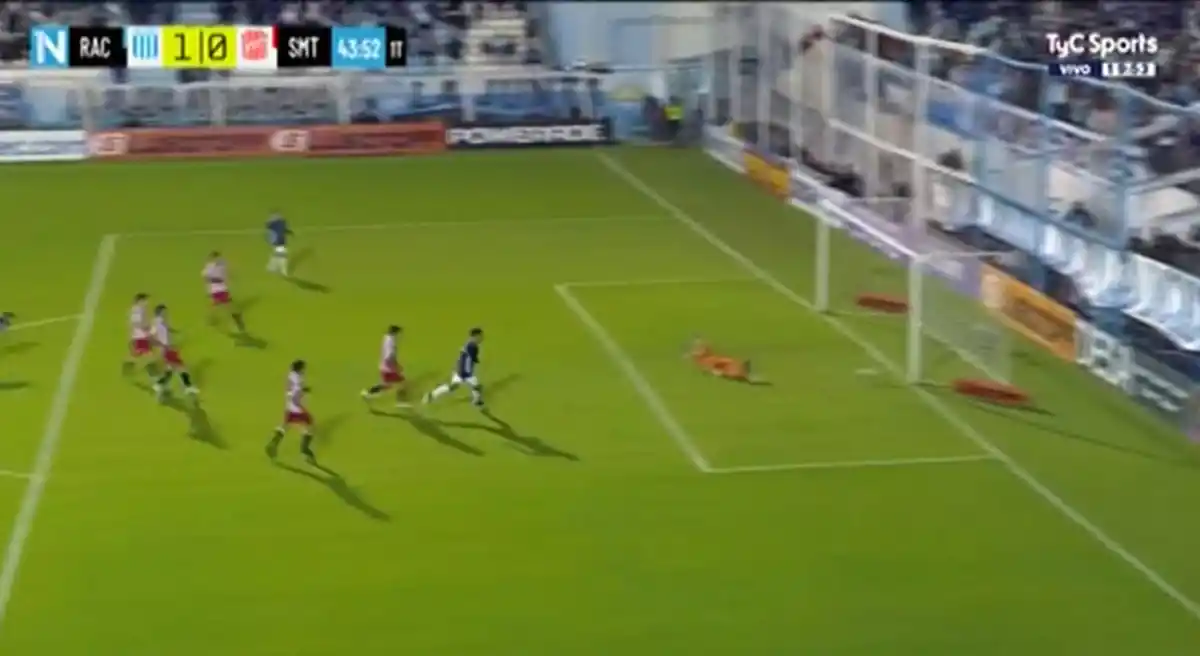 Sergio Pampu González anotó el 1-0 para Racing de Córdoba frente a San Martín.