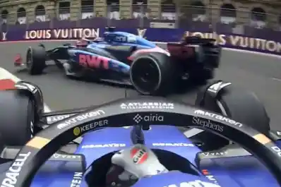 VIDEO: el toque de Albon que le arruinó la carrera a Colapinto en Bakú