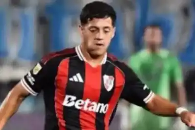 ¿Quién es Thiago Acosta, el juvenil de River con cláusula de 100 millones de euros que debutó frente a Atlético Tucumán?