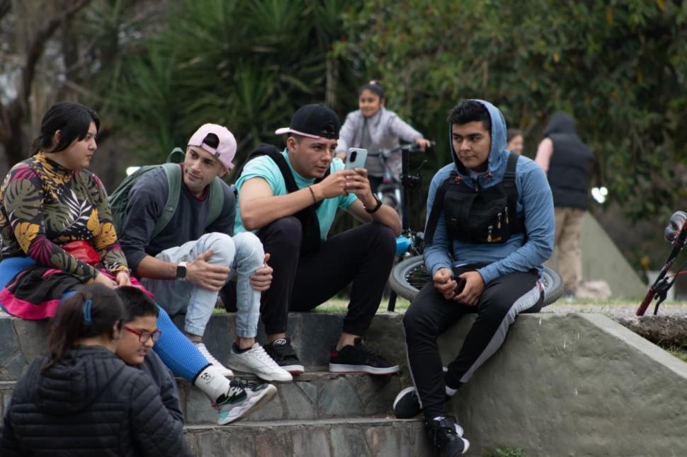 CLIMA. El descenso de temperatura tomó a algunos por sorpresa.