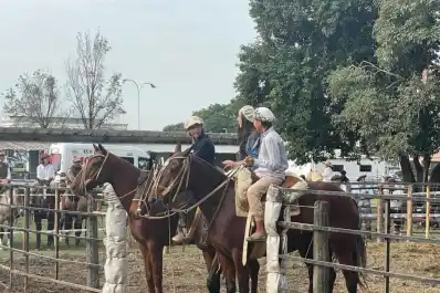 Padres, hijos y hermanos trajeron su pasión por los caballos a la ciudad