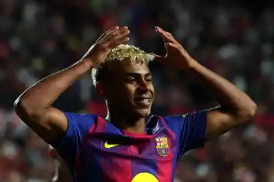 Se siente ganador del Balón de Oro: Lamine Yamal organizó un viaje a París con 20 personas y una lujosa fiesta privada