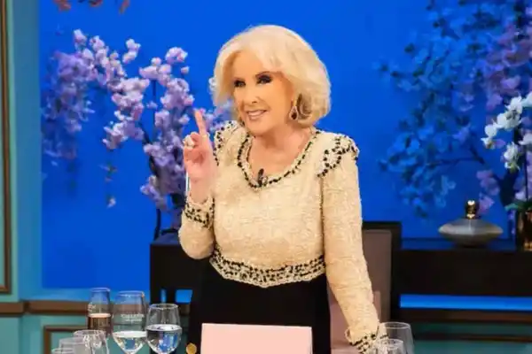 Así lucía Mirtha Legrand a los 24 años: la foto que nunca viste