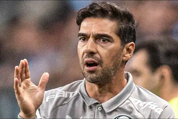 El sorprendente pedido del DT de Palmeiras a su hinchada tras el partido contra River en el Monumental