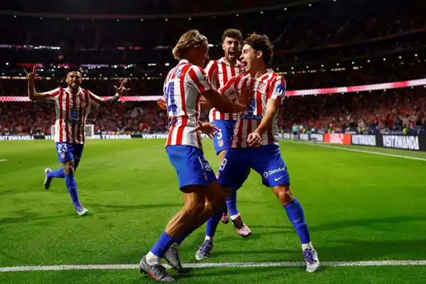 El golazo de Julián Álvarez, que selló la victoria de Atlético de Madrid, generó un alocado festejo de Diego Simeone