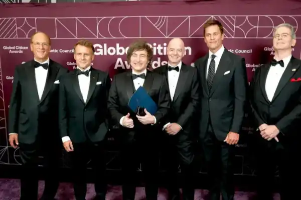 Javier Milei recibió el premio “Ciudadano Global” y agradeció el apoyo de EEUU: Estamos en el camino correcto