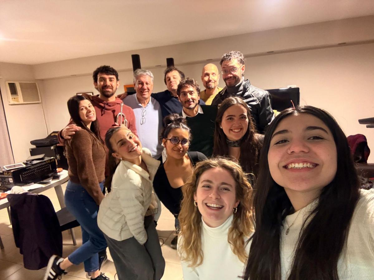 ENSAYANDO. The Tramps se prepara desde hace semanas para llegar con todo a su primera función en el Teatro San Martín.