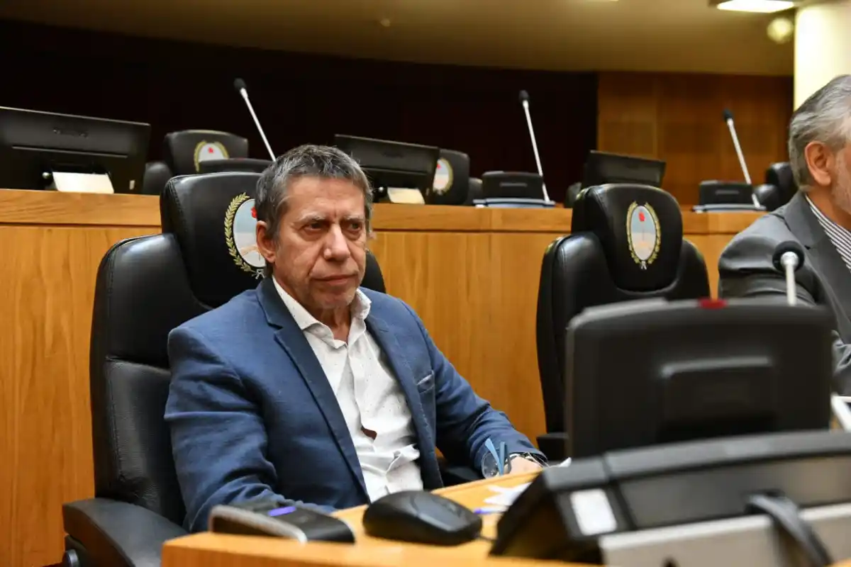 Ricardo Bussi cuestionó la licencia de Osvaldo Jaldo: “Prefirió hacer política antes que gobernar”