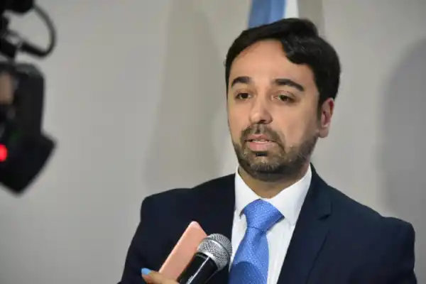 Martín Viola cruzó a Sánchez: Mientras algunos se encierran en acusaciones vacías, Jaldo gobierna