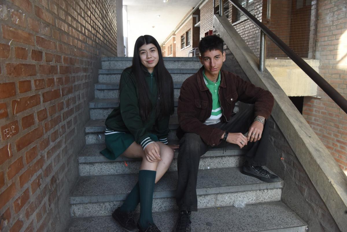 DE SEXTO AÑO. Ana Paula y Valentín son los representantes de la Escuela Técnica N°1. LA GACETA/ FOTO DE ANALÍA JARAMILLO