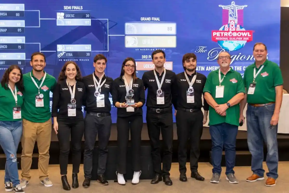 UNIVERSITARIOS ARGENTINOS. Los equipos de la UBA y el ITBA serán parte de los 32 finalistas que se medirán en Houston. / INSTAGRAM @Petrobowl_lacr