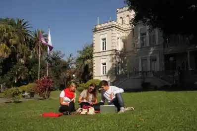 Primavera Cero: la Universidad San Pablo-T abre un seminario para reinventar marcas