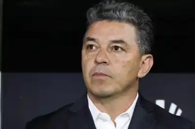 Golpeado y con bajas, River Plate se enfrenta al puntero en el Más Monumental