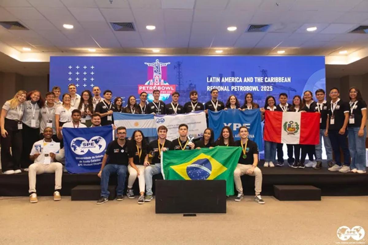 INSTANCIA REGIONAL. La UBA y el ITBA se ubicaron entre los mejores de Latinoamérica. / INSTAGRAM @Patrobowl_lacr