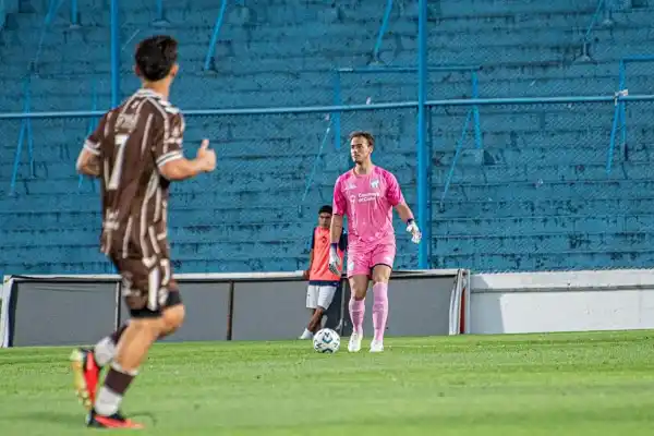 De la facultad al Monumental José Fierro: la doble victoria de Patricio Albornoz en Atlético Tucumán