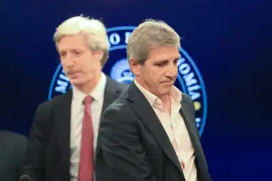 El Gobierno despliega su última defensa para contener el dólar hasta las elecciones