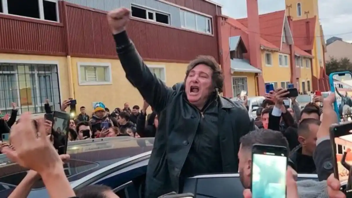 TIERRA DEL FUEGO. Milei llevó la campaña al sur del país.