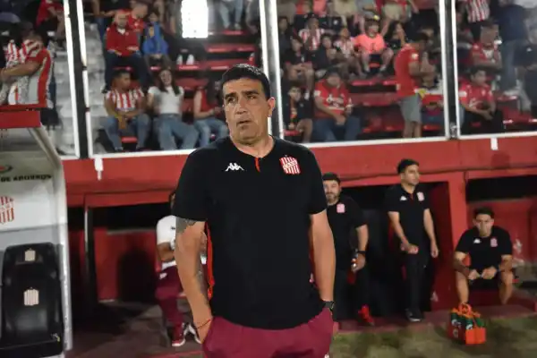 La gran incógnita en San Martín: ¿qué hará Oscar Mirkin con el futuro de Mariano Campodónico?