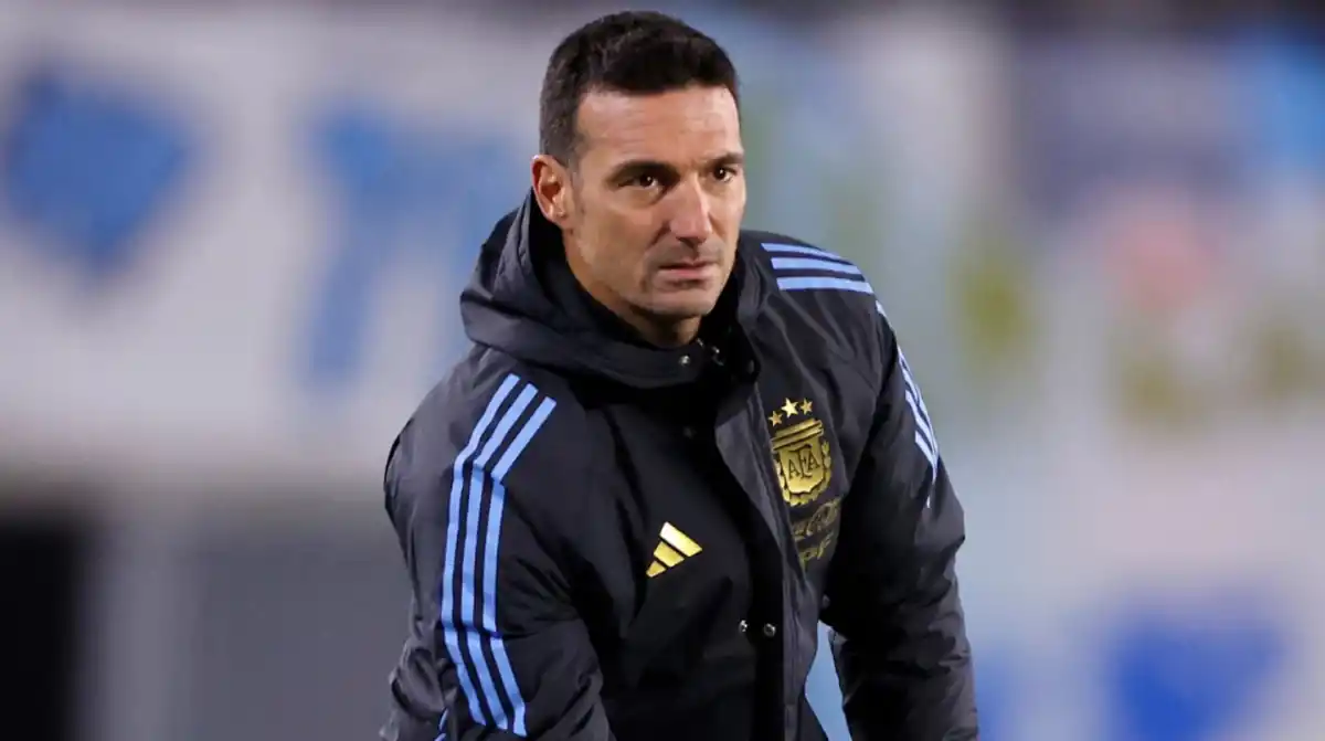 ¿Decisión de Scaloni? Boca perdería a Paredes en dos partidos clave para la lucha a la Copa Libertadores 2026