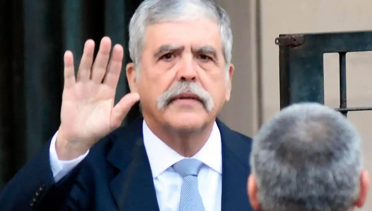 Condenaron a Julio De Vido a cuatro años de prisión por “pagos indebidos” en la compra de gas licuado