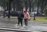 “Nos tomó por sorpresa”: Defensa Civil asegura que los canales pluviales respondieron ante la tormenta en Tucumán