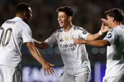 Real Madrid goleó 5-0 al Kairat con un hat trick de Mbappé y Mastantuono de titular