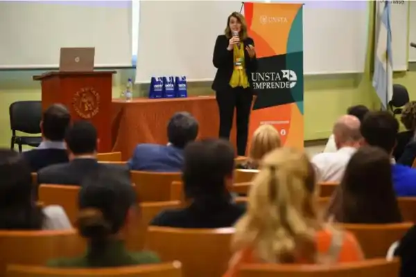 Con foco en innovación y en financiamiento, arranca una nueva edición de Unsta Emprende