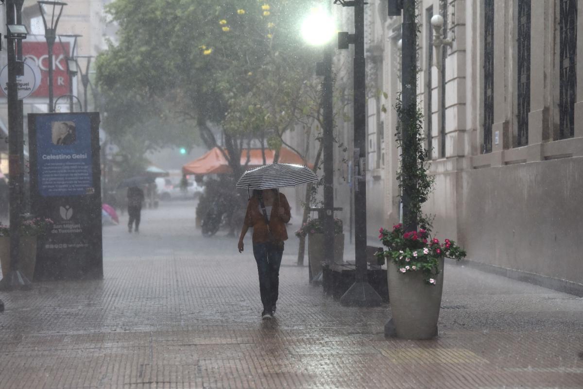 LA GACETA FOTOS DE ANA LÍA JARAMILLO