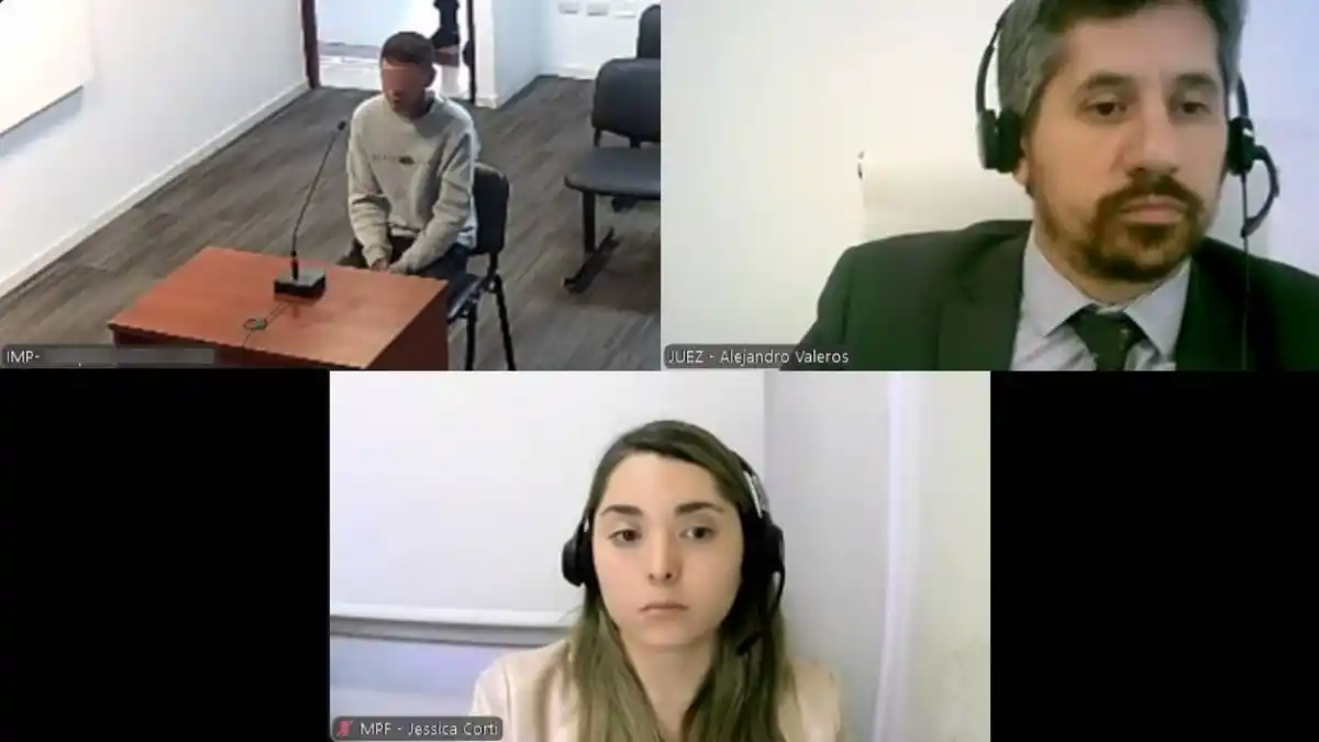 Apuñaló a un chico de 13 años para robarle su campera de la Selección Argentina