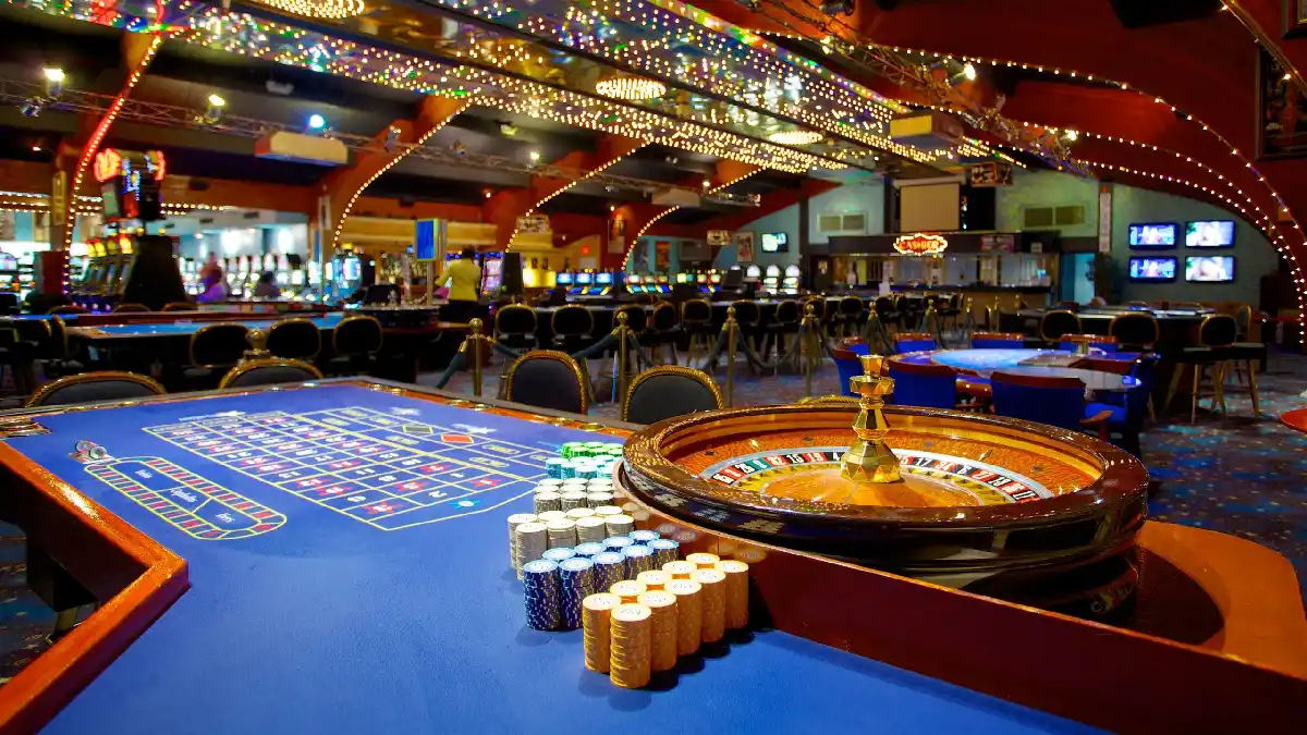 Salta prohíbe el ingreso a casinos a quienes reciben planes sociales
