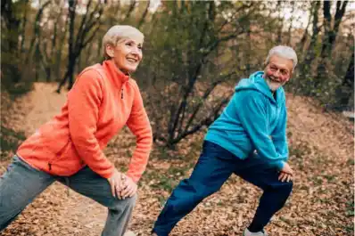Aumentar la fuerza en las piernas es sencillo con un hábito japonés que toma sólo cinco minutos al día