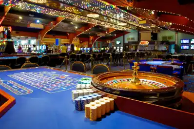 Salta prohíbe el ingreso a casinos a quienes reciben planes sociales