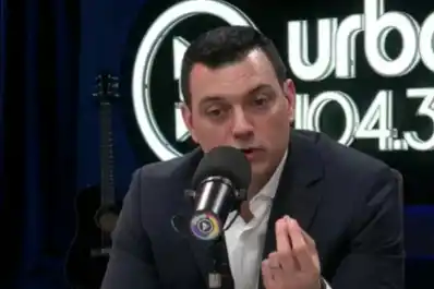 Álvarez Agis dijo que no hay margen para ajustar y criticó la meta de inflación cero de Milei