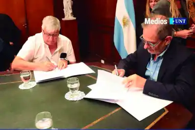 La UNT firmó contrato para construir el tercer comedor universitario