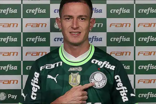 ¿Quién es Aníbal Moreno, el catamarqueño que brilla en Palmeiras y fue convocado por Lionel Scaloni a la Selección Argentina?
