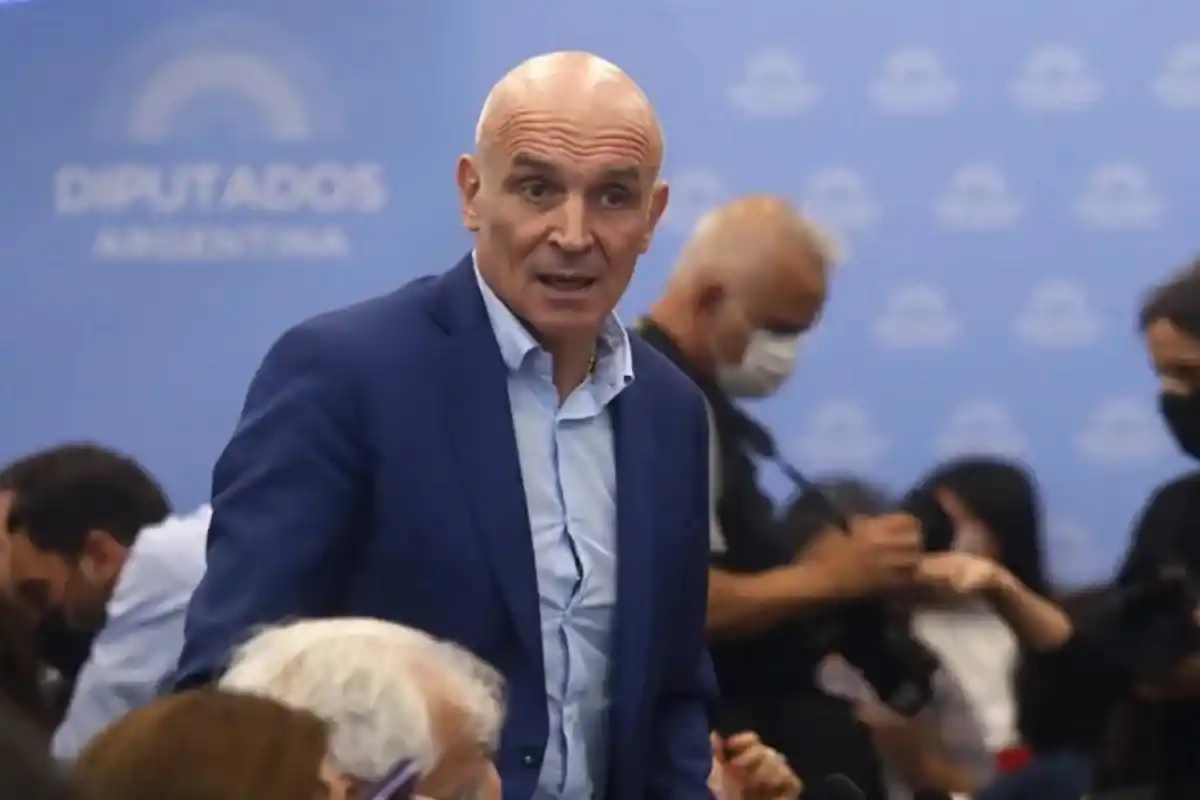 José Luis Espert admitió haber viajado 17 veces en el avión de Federico “Fred” Machado