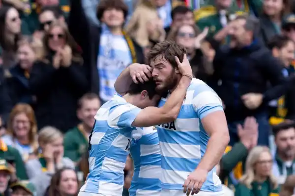 Los Pumas mejoraron mucho, pero Sudáfrica ganó otra vez y gritó campeón