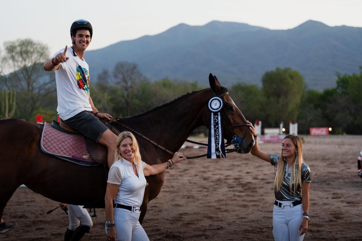 SE LLEVÓ LOS APLAUSOS. El polista Pablo Frías Silva (h) triunfó en la prueba para 