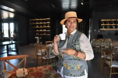 Inés Berton, blender de té y exploradora de aromas: del olfato absoluto al mundo