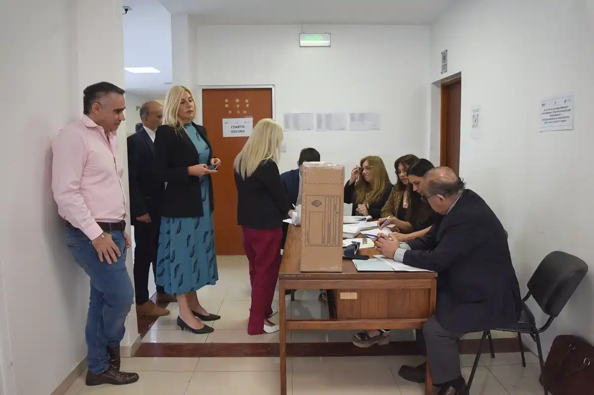 La lista que había pedido la suspensión de las elecciones de magistrados por presuntas irregularidades ganó el comicio por un voto