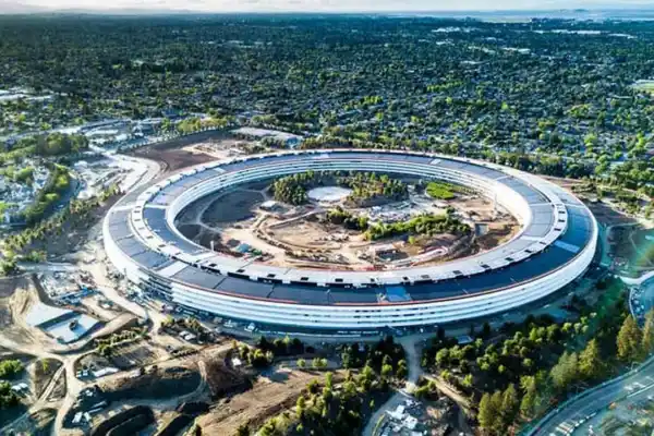 Por qué Silicon Valley está copiando la cultura laboral china del “996”