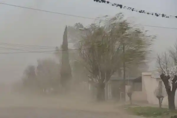 El NOA bajo alerta meteorológica amarilla por vientos de hasta 90 km/h