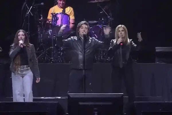 Las reacciones del arco político al show musical de Milei: de “mamarracho” a “Narnia”