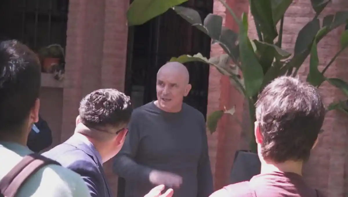 Espert recibió a las autoridades que se presentaron para allanar su domicilio.