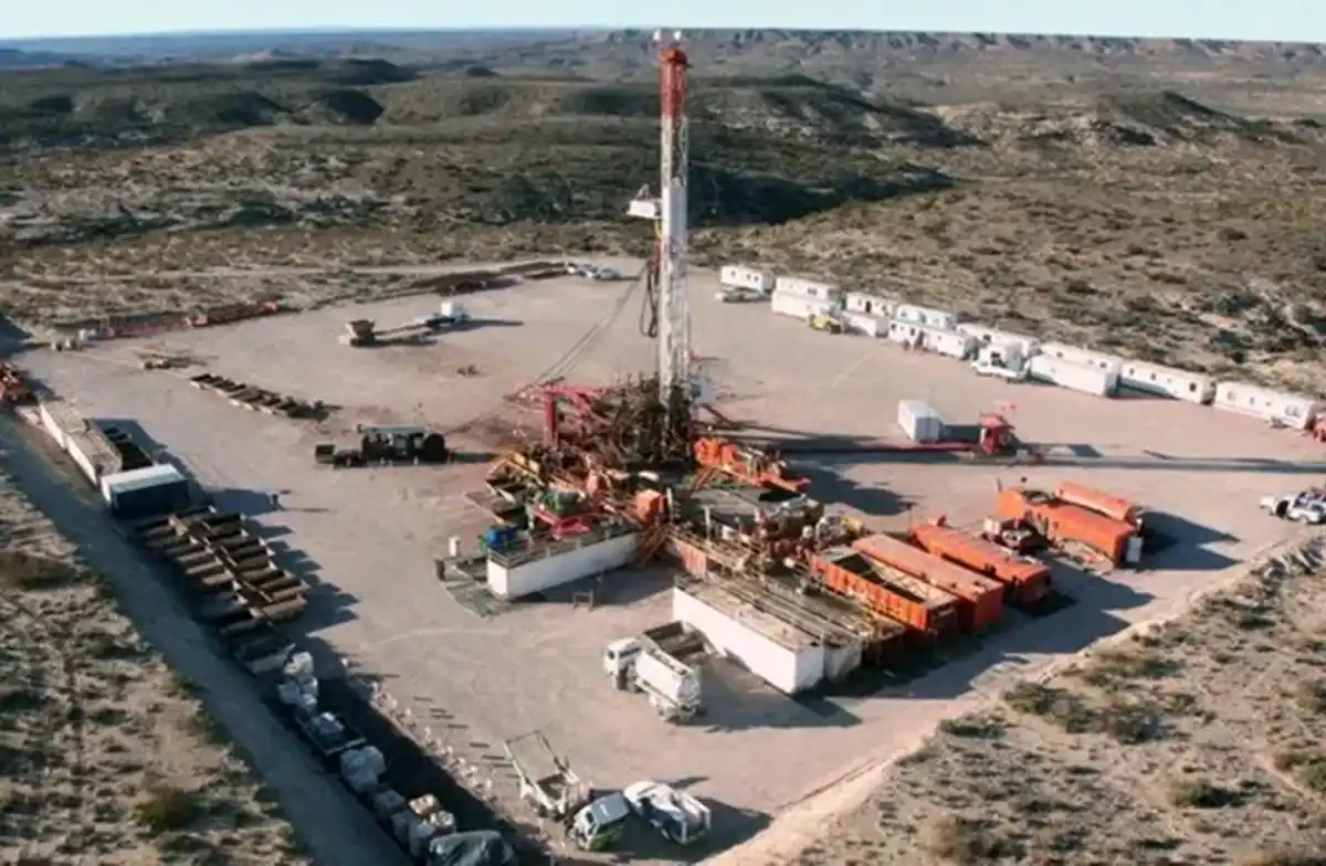 Un gerente petrolero recibirá una indemnización millonaria luego de que le bajaran el sueldo