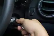 El error al encender el auto que te hace gastar más nafta sin darte cuenta