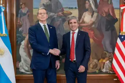 Gran expectativa en los mercados y euforia en el Gobierno por el swap con EEUU