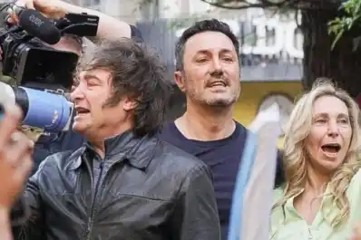 Milei en campaña: “La salida es abrazar las ideas de la libertad”