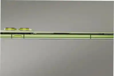 Motorola quiere competir contra Apple: el nuevo modelo que podría superar al iPhone Air