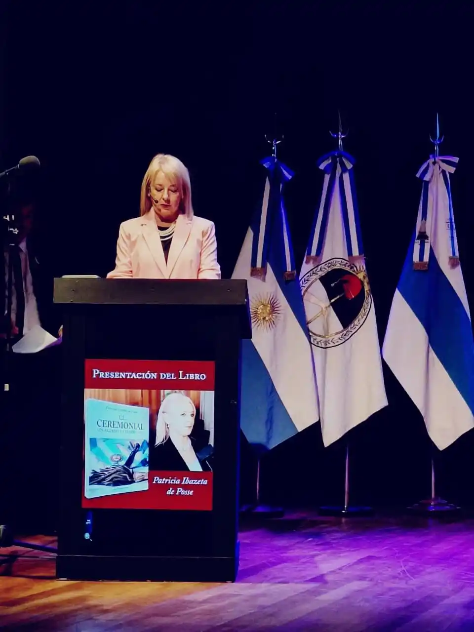 PRESENTACIÓN. Patricia Ibazeta de Posse habló sobre su nuevo libro.